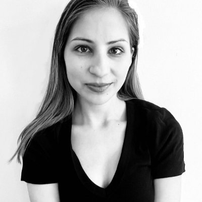 SEO Specialist Elena Dyulgerova